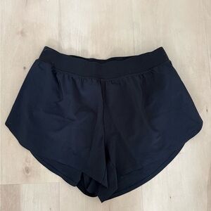 CRZ YOGA Women's Black Athletic Shorts